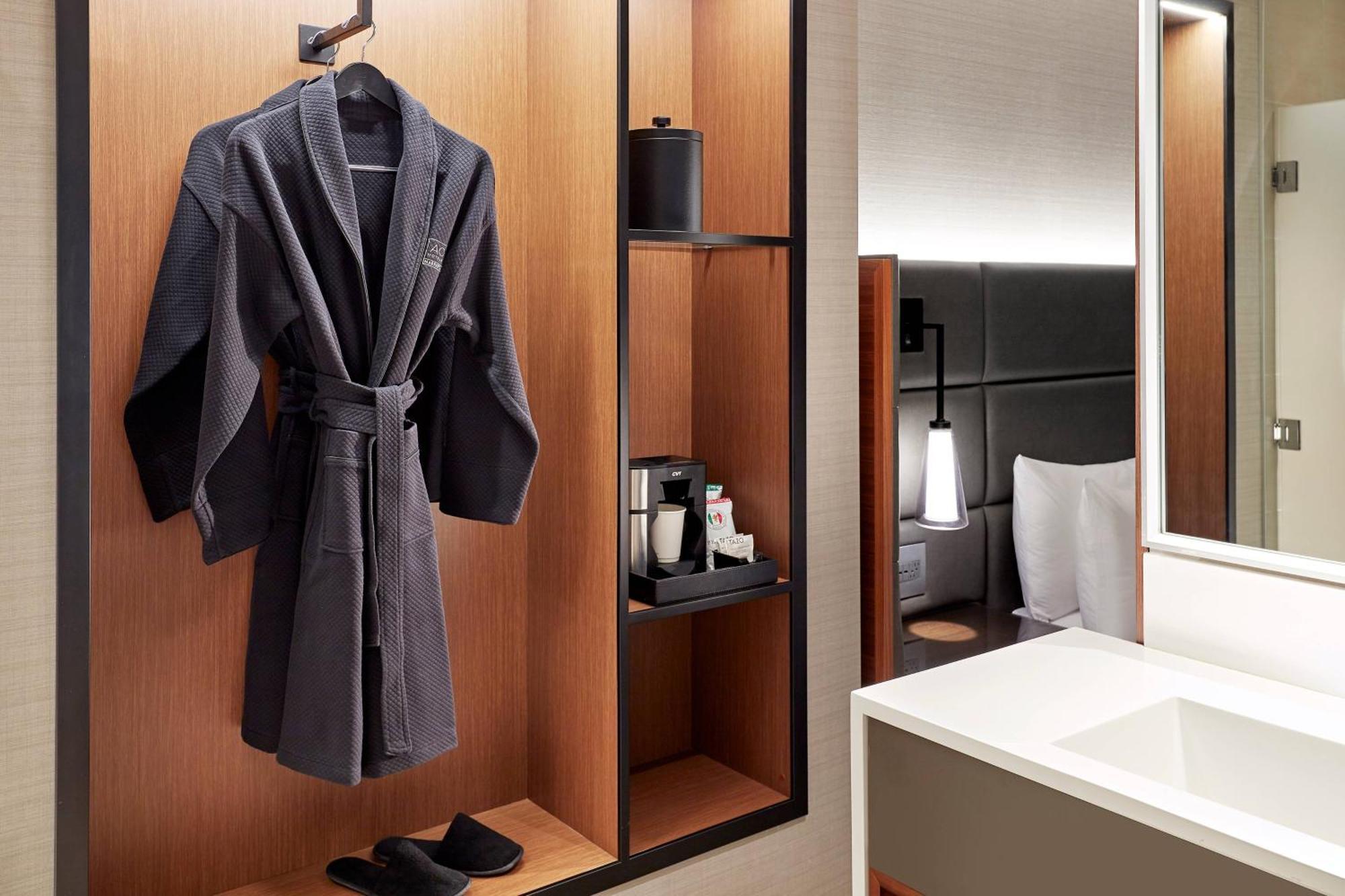 Hotel Ac By Marriott San Jose 4*